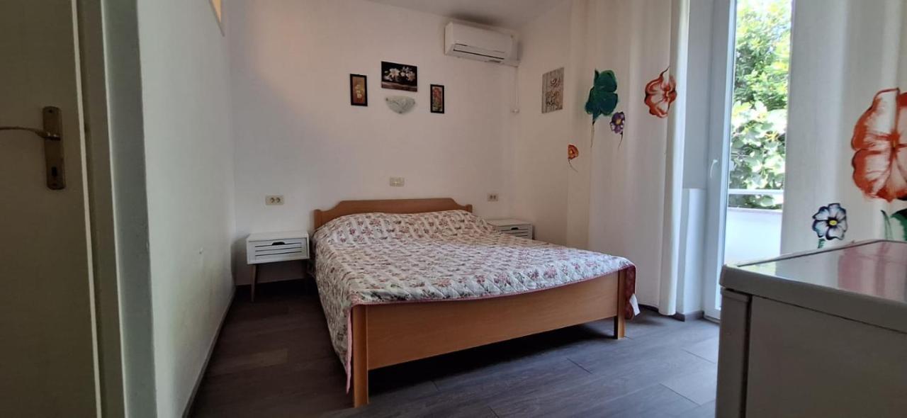 Apartments Villa Milenka ノヴァリャ エクステリア 写真