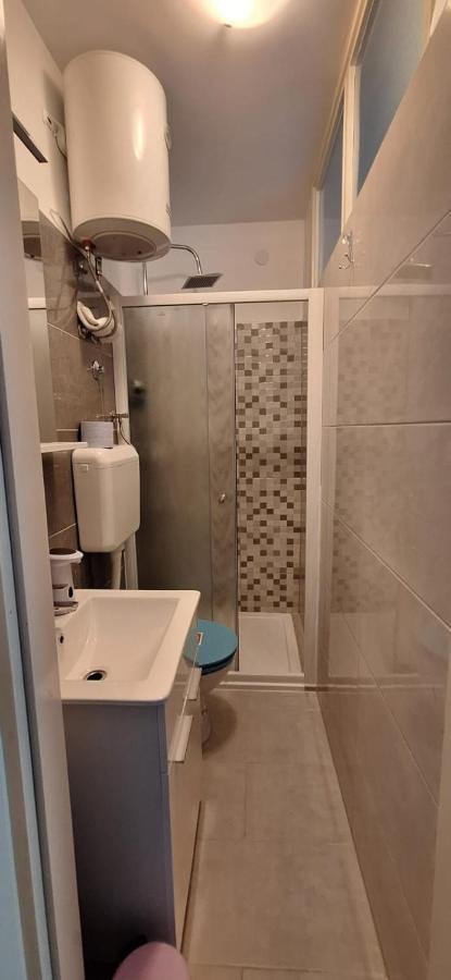 Apartments Villa Milenka ノヴァリャ エクステリア 写真