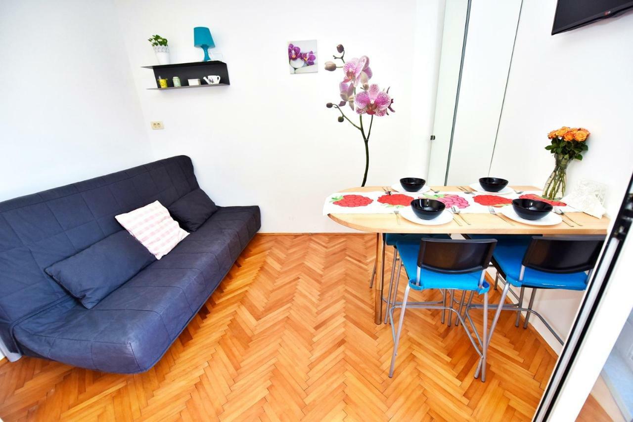 Apartments Villa Milenka ノヴァリャ エクステリア 写真