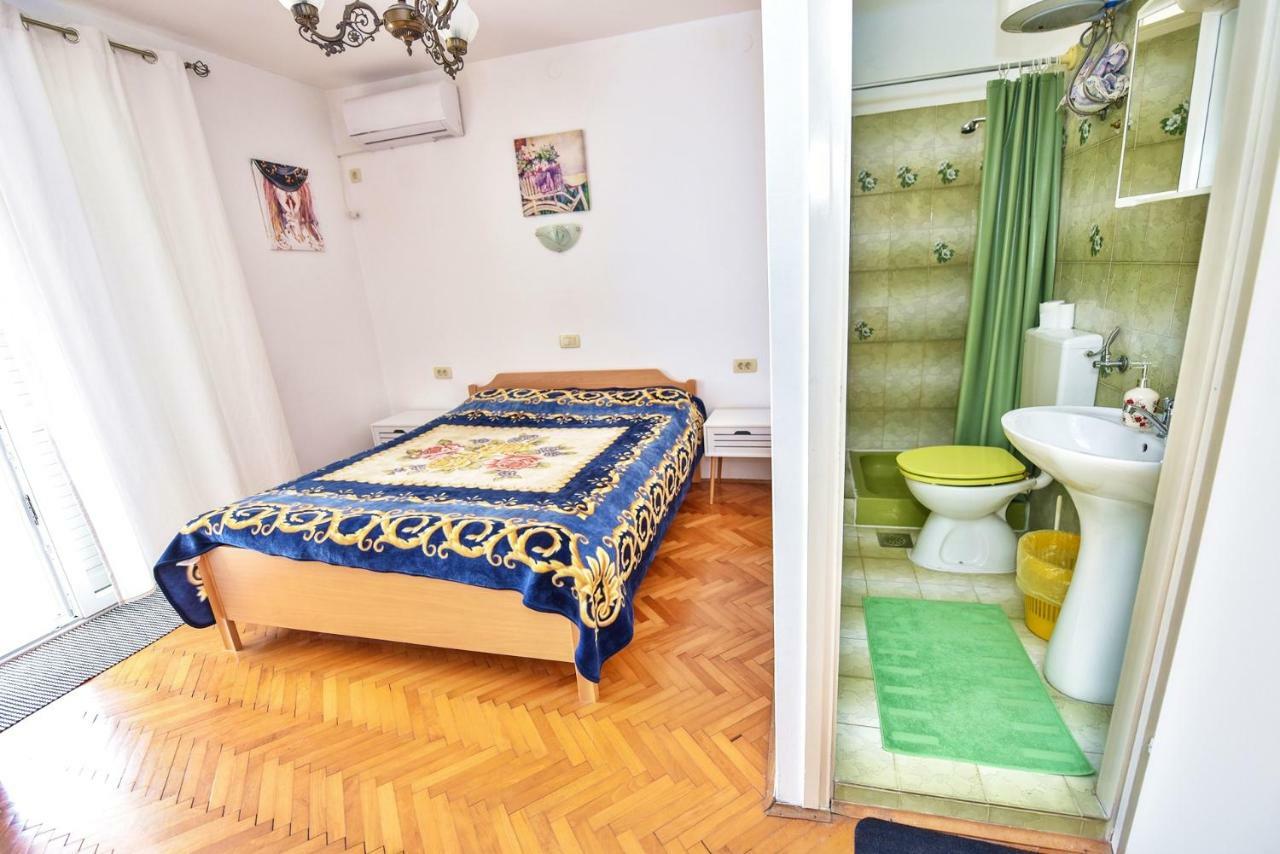 Apartments Villa Milenka ノヴァリャ エクステリア 写真